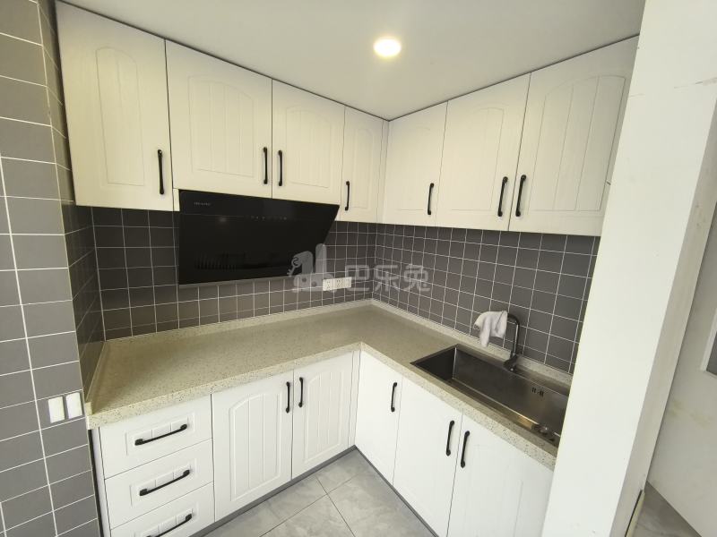 青浦绿地中心柏源晶舍18404002厨房图7