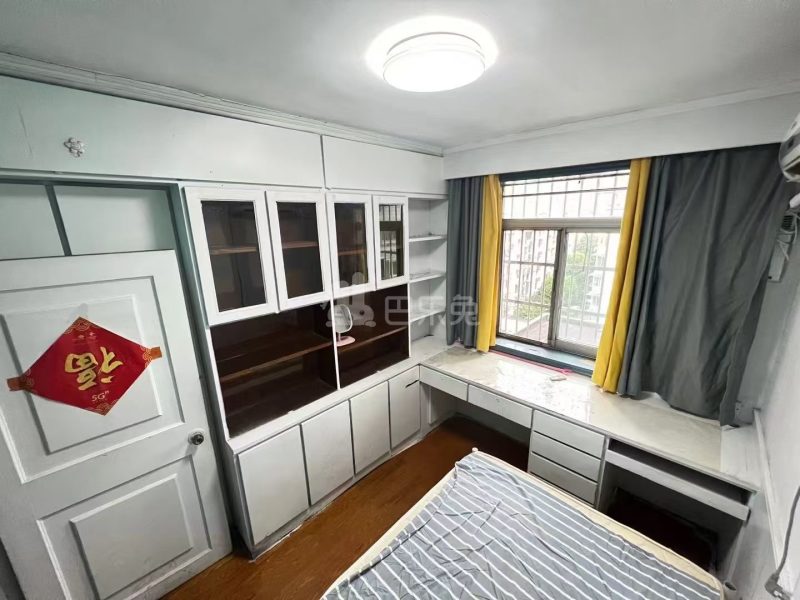 青春坊小区18412770周边环境图4