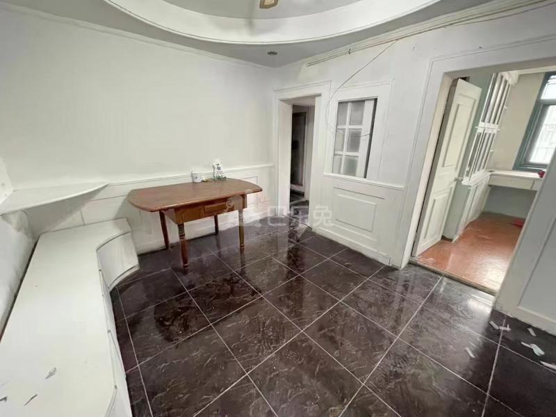 青春坊小区18412770周边环境图0