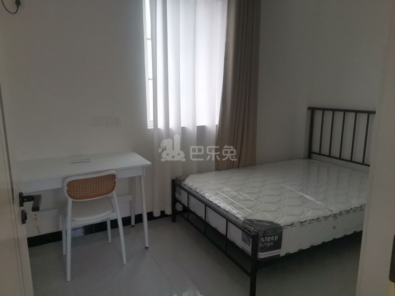 龙湖郦城（蓝湖郡）18413109卧室图0