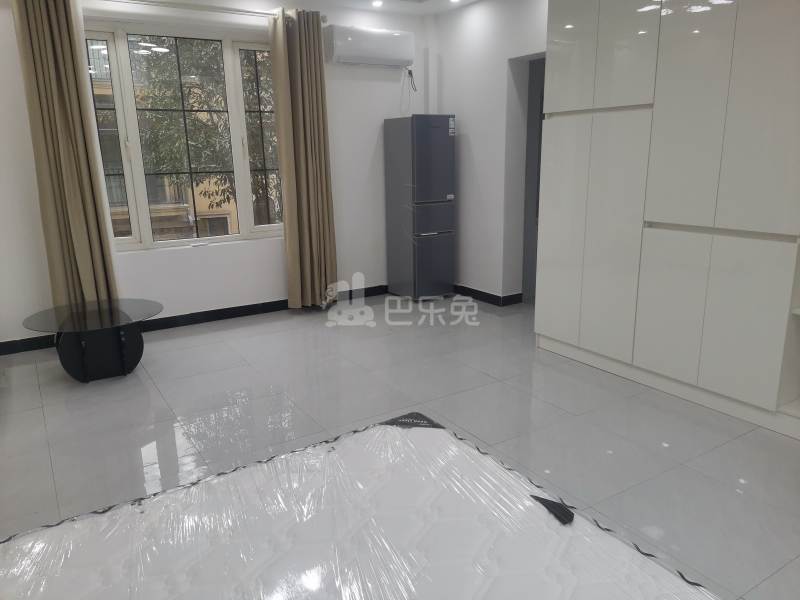 龙湖郦城（蓝湖郡）18413114卧室图4