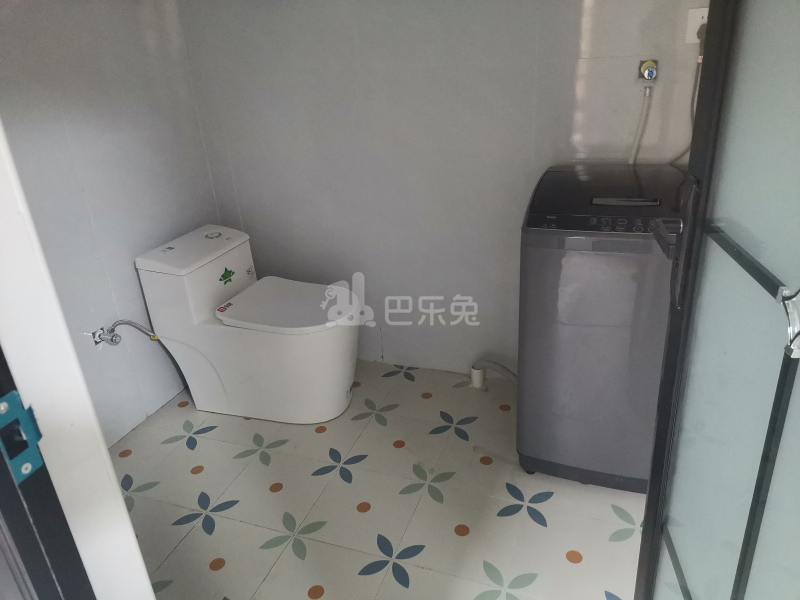 龙湖郦城（蓝湖郡）18413124卫生间图4