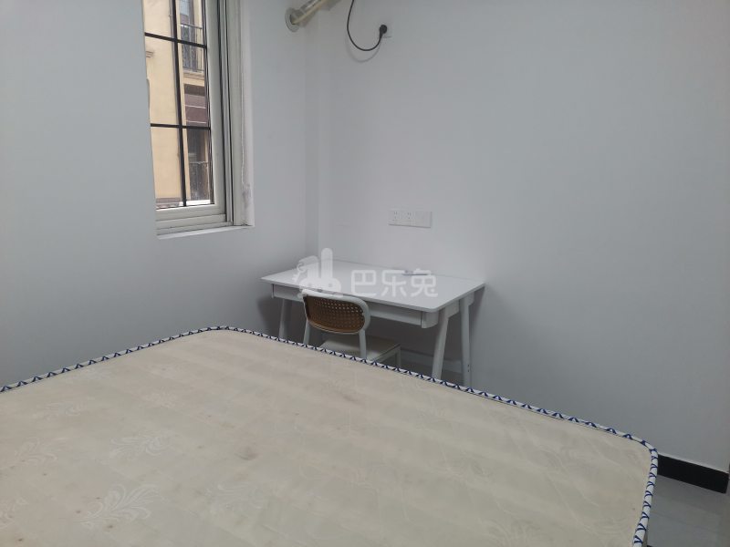 龙湖郦城（蓝湖郡）18413124卧室图3