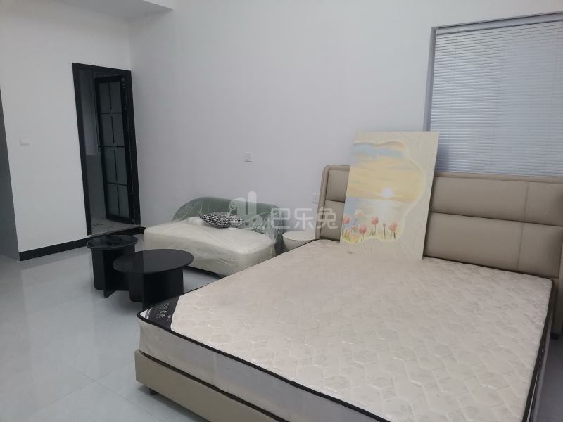 龙湖郦城（蓝湖郡）18413139卧室图2