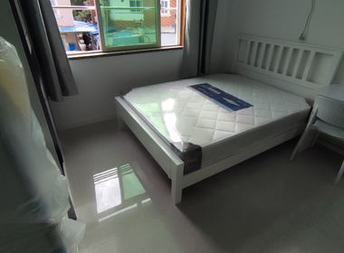 红光中心村（凌志路100弄） 