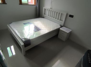 红光中心村（凌志路100弄） 