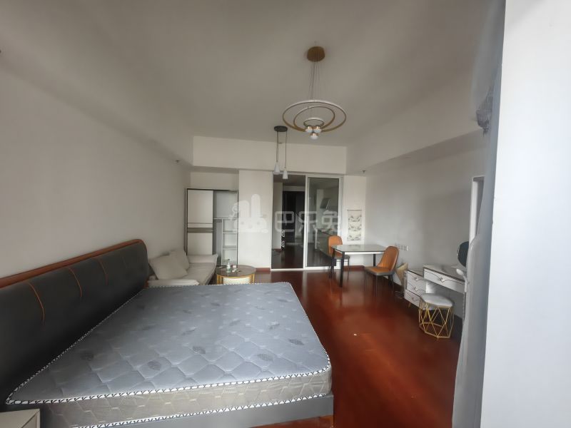 龙湖霖珑公馆18413368周边环境图1