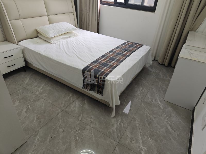 众秀新家园18413796卧室图2