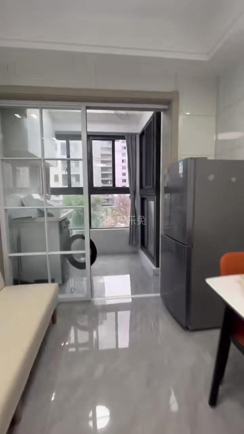 吴家东风嘉苑一区18418429周边环境图0