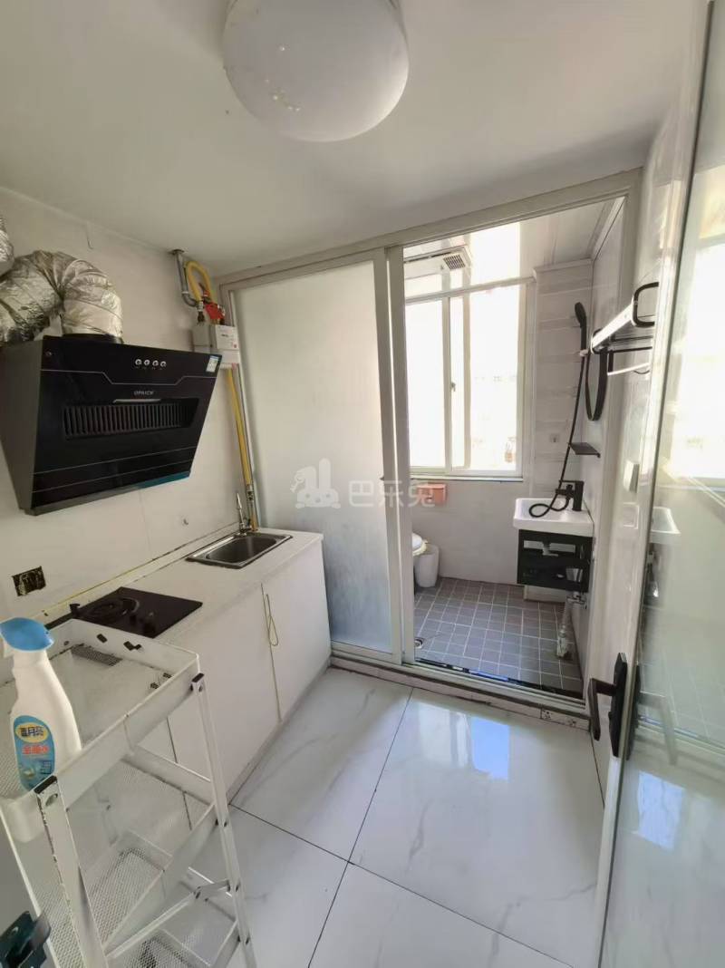 蓝天城市花园18424166周边环境图0