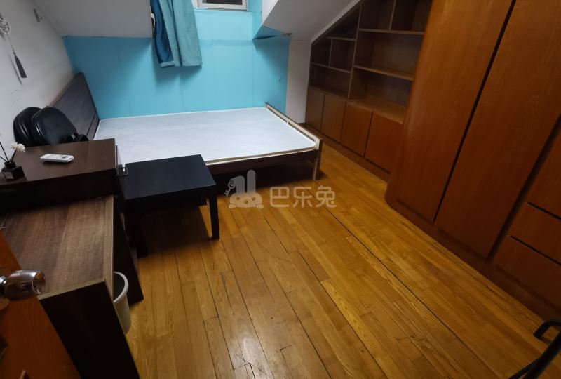 万登花苑18428838周边环境图0