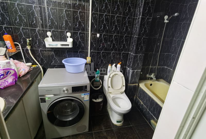 万登花苑18428838周边环境图3