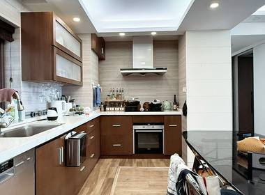 鸿艺豪苑 2室2厅2卫