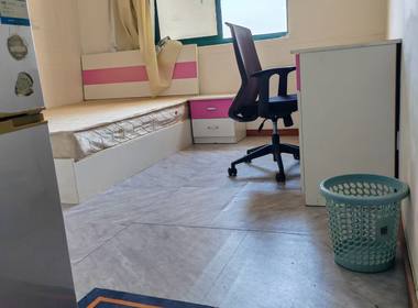 紫翠苑 1室0厅1卫