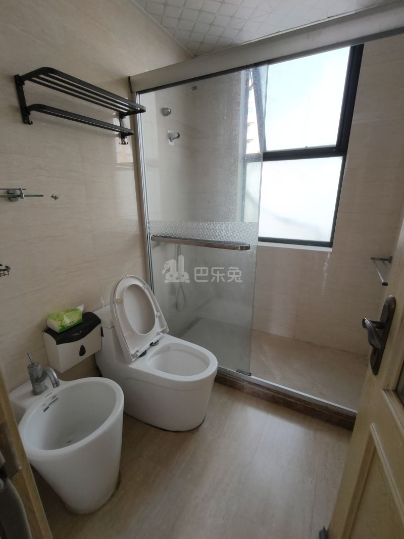 嘉和阳光城18437116卫生间图10