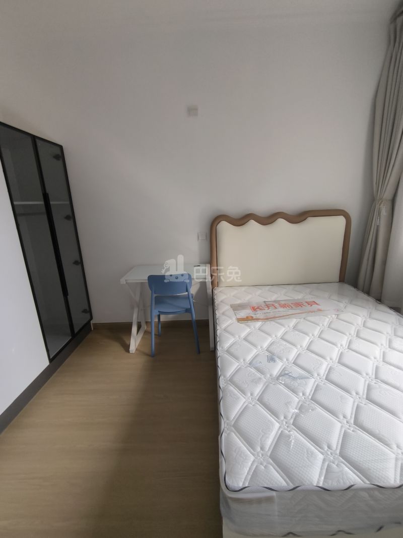 嘉和阳光城18437116卧室图1