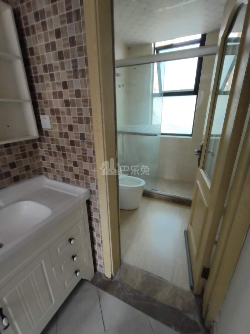 嘉和阳光城18437116卫生间图11