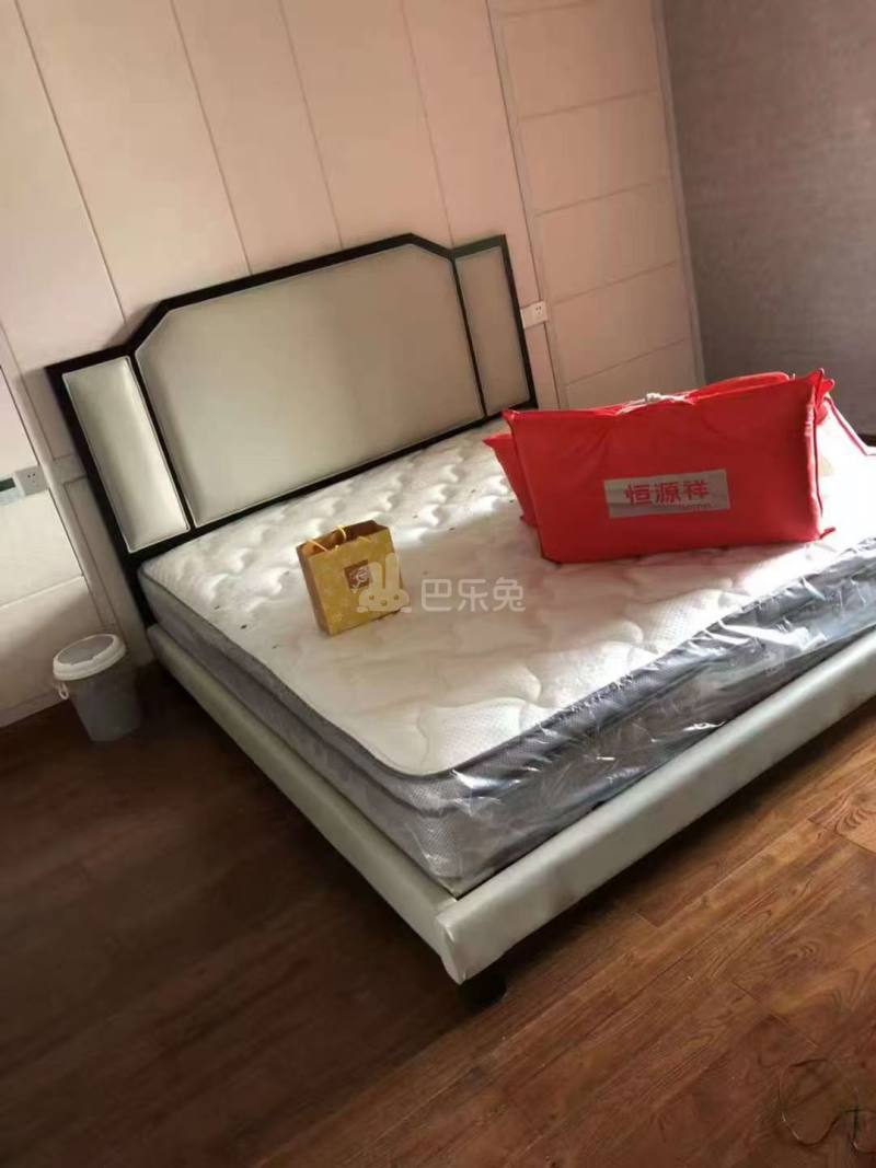 泊金湾18437152周边环境图2