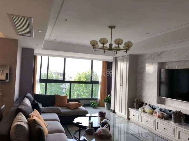 泊金湾18437152周边环境图0