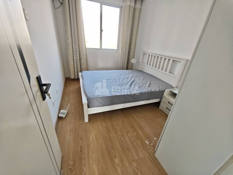 菊华苑18437846卧室图2