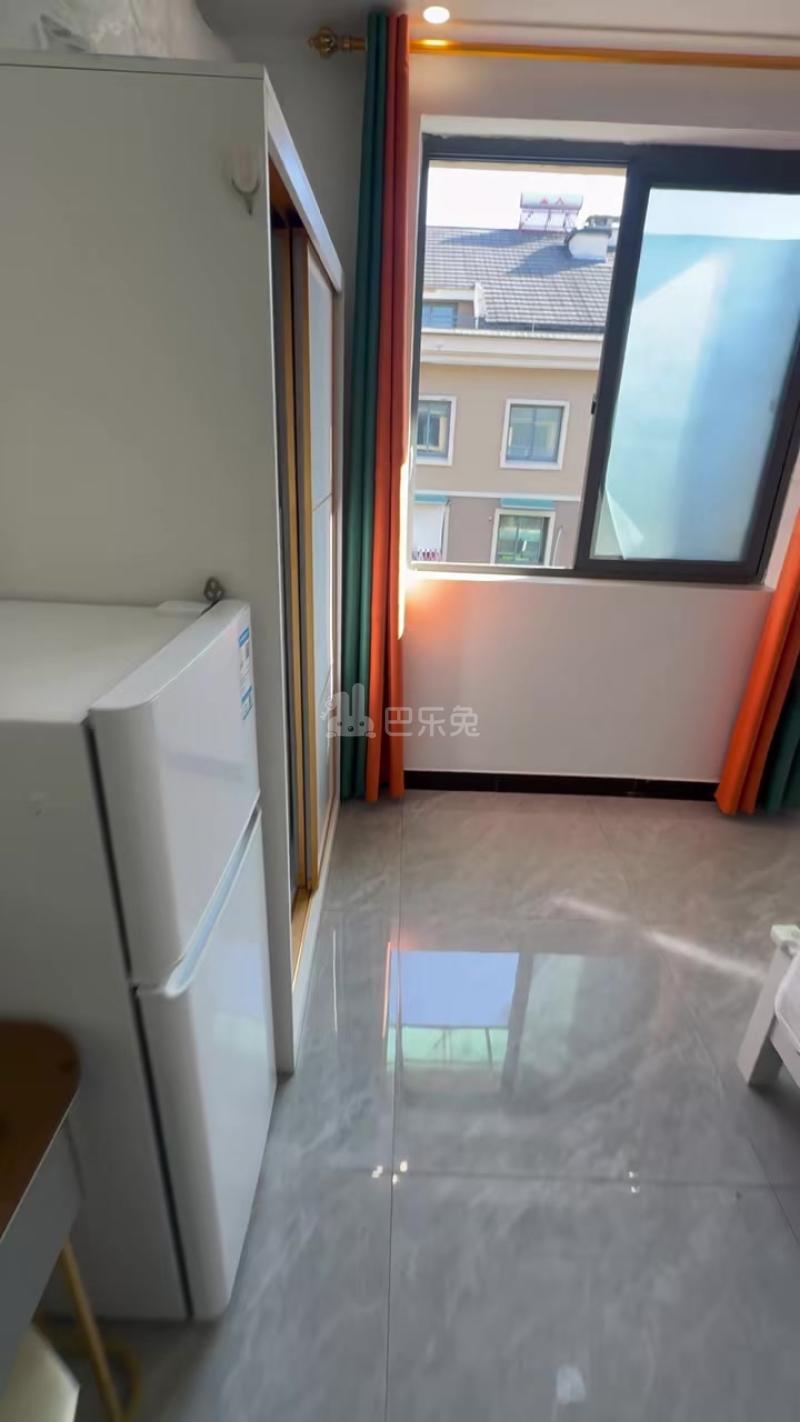 白塔人家18438669周边环境图0