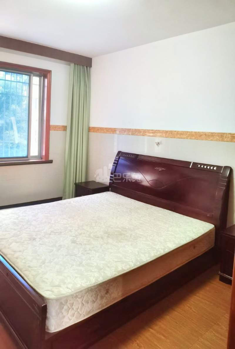 梦秀公寓18445970周边环境图3