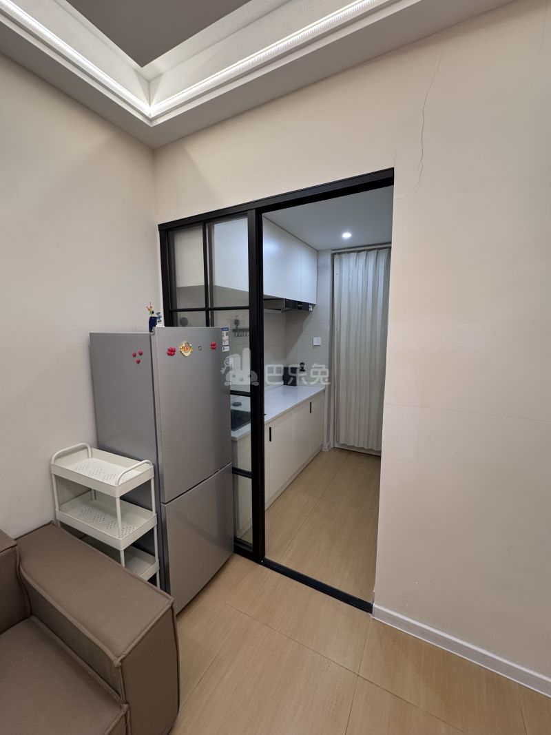 运初尚府18448556厨房图5