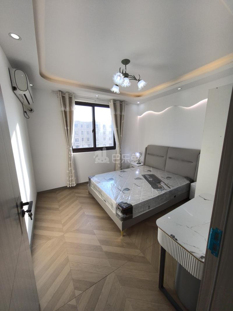 良景佳苑18448655卧室图0