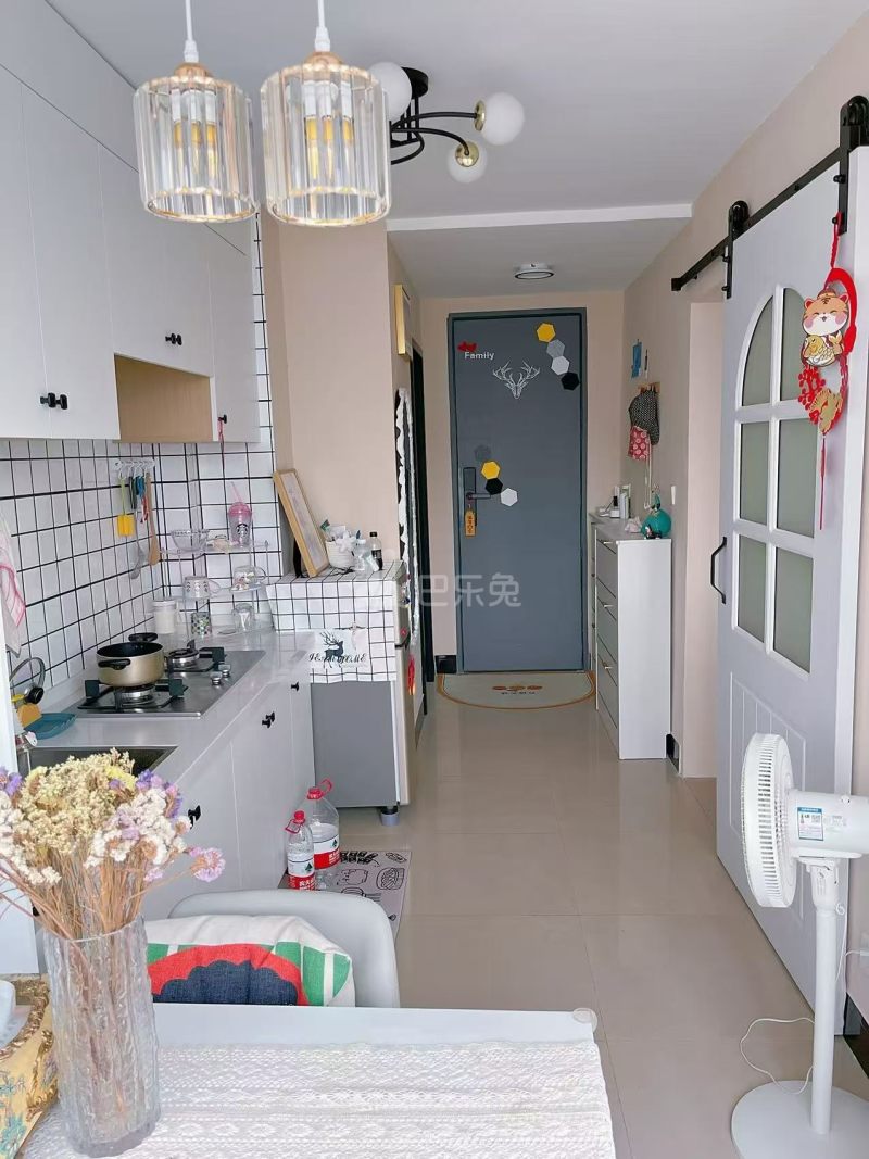 国际花园18449180周边环境图1