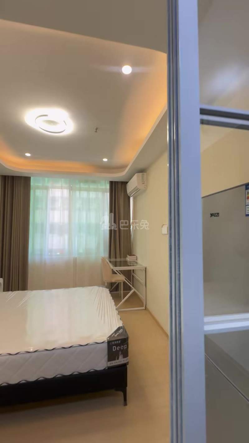 滨江宝龙城市广场18450294周边环境图0