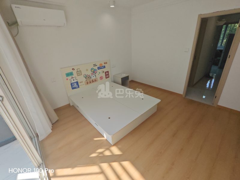 杨泰春城18457273卧室图1