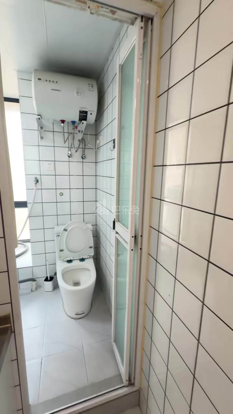 西溪水岸花苑18459956周边环境图0