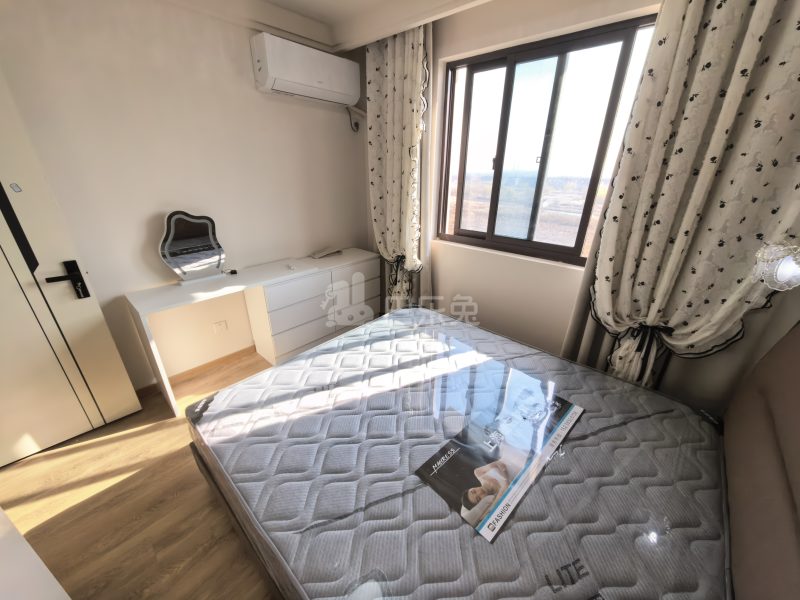 良景佳苑18462052卧室图2