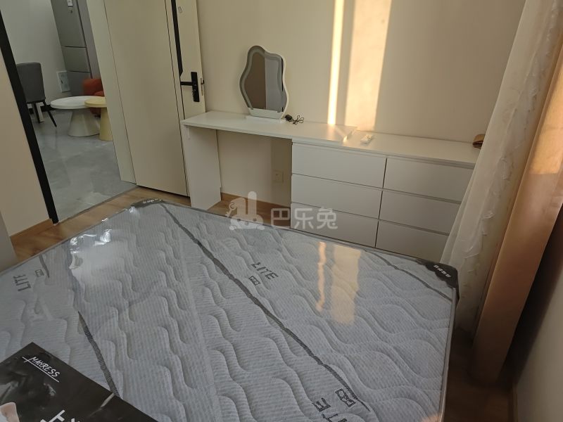 良景佳苑18462080卧室图2