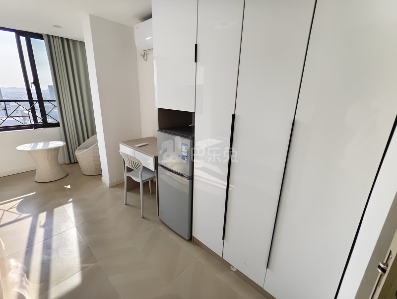 浦锦名仕嘉园18464714周边环境图3