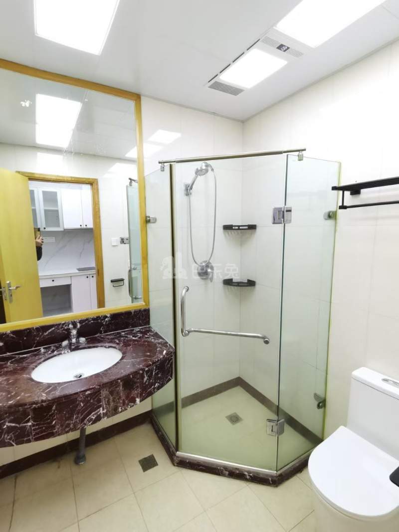 云天财富中心18466268周边环境图4