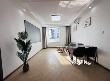 绿洲花园 2室2厅1卫