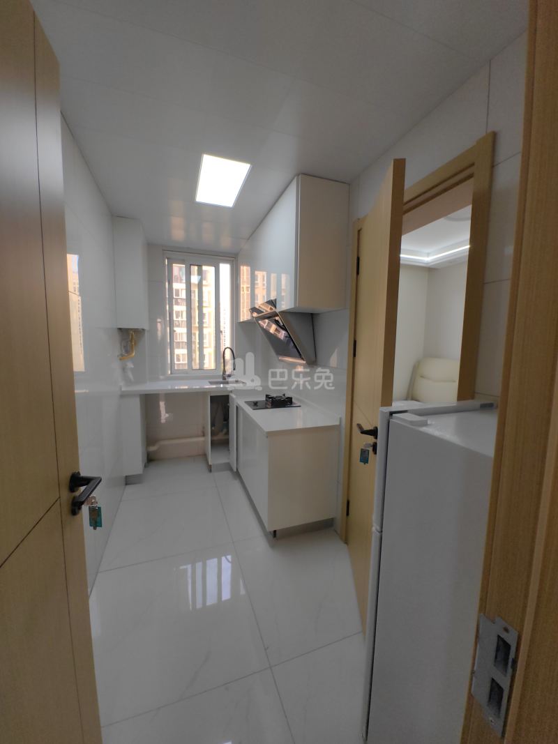 高行绿洲五期18472692卧室图0