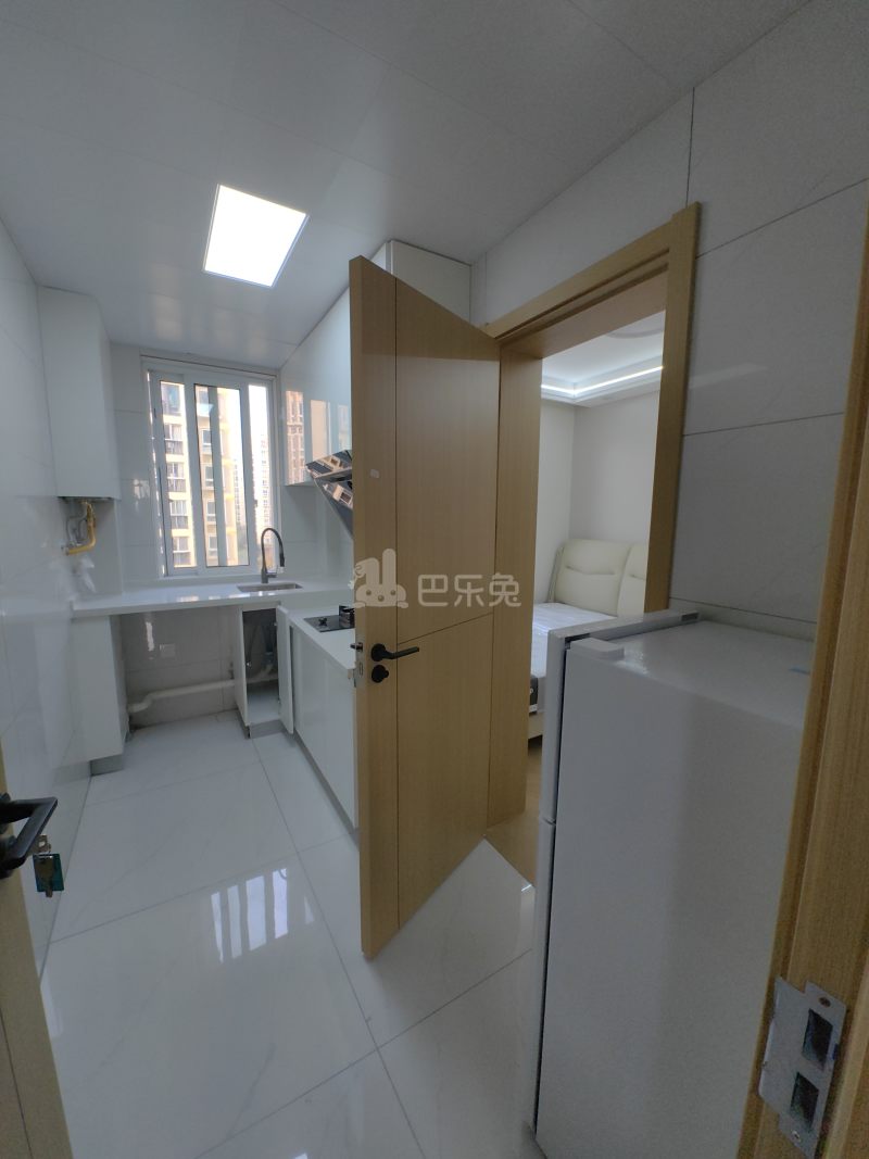 高行绿洲五期18472692卧室图1