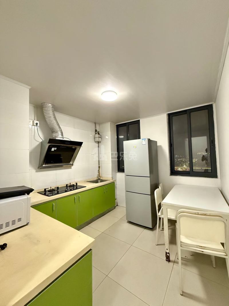 名城湖左岸18475237周边环境图3