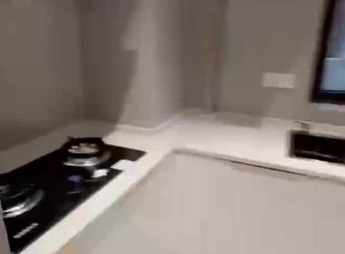 滨江宝龙城市广场 1室1厅1卫