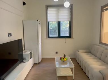 秋月枫舍一期 1室1厅1卫