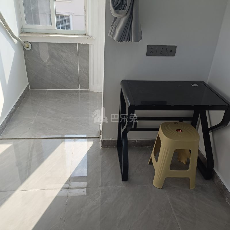 听潮南路415弄18480144卧室图1