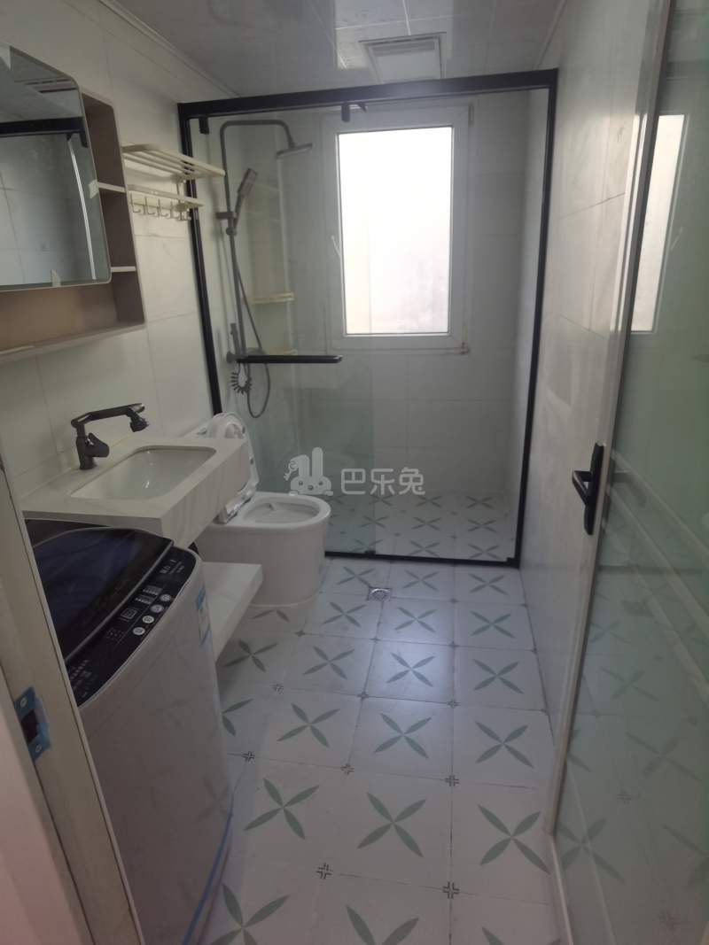 江川二村南区18486595卫生间图6