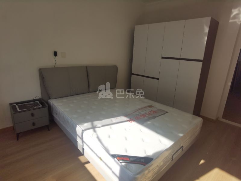 江川二村南区18486595卧室图3