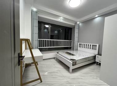 湖畔天下一期 2室1厅1卫