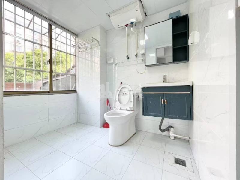 嘉绿苑北18488804周边环境图2