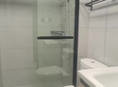 翁梅新苑三区 1室1厅0卫