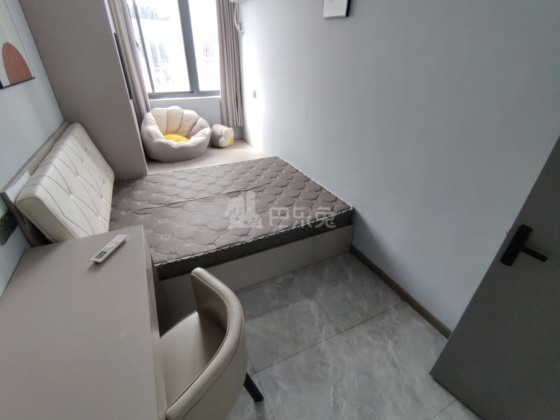 二联家园一区184523卧室图3