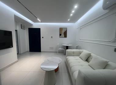 城家公寓上海场中路地铁站店 